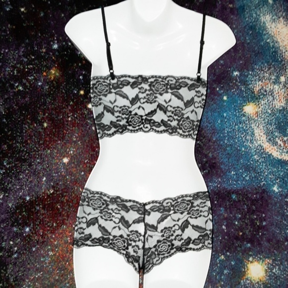 Black Rose Sheer Lace Bralette Cheeky Panty Set - Picture 3 of 8